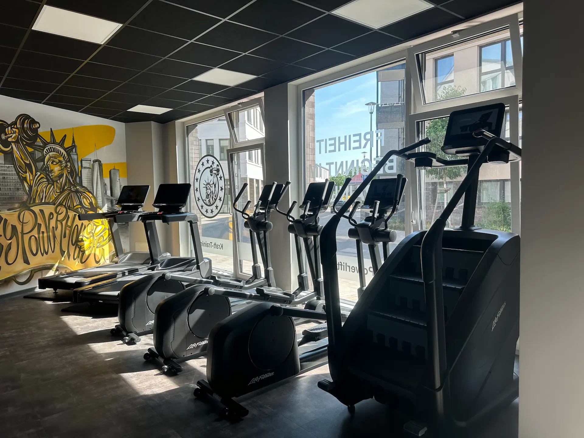 Liberty Powerhouse Gym Michendorf Trainingsbereich